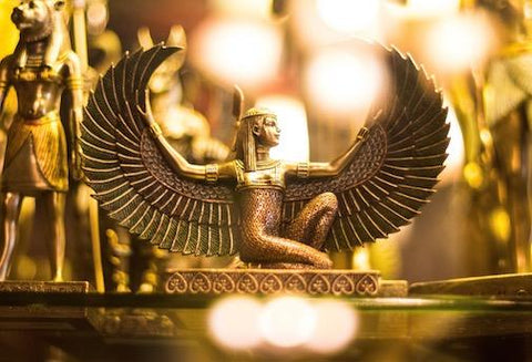 Initiation des Travailleurs de Lumière - Abdu Netjeru - Un Lieu de Lumière - cours à distance en ligne de soins énergétiques