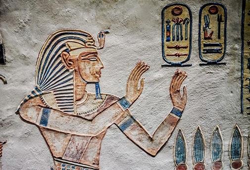 Les Initiations aux Cartouches Egyptiens