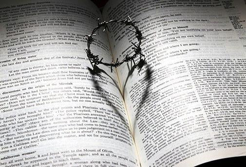 Les Mains de Jésus Sananda
